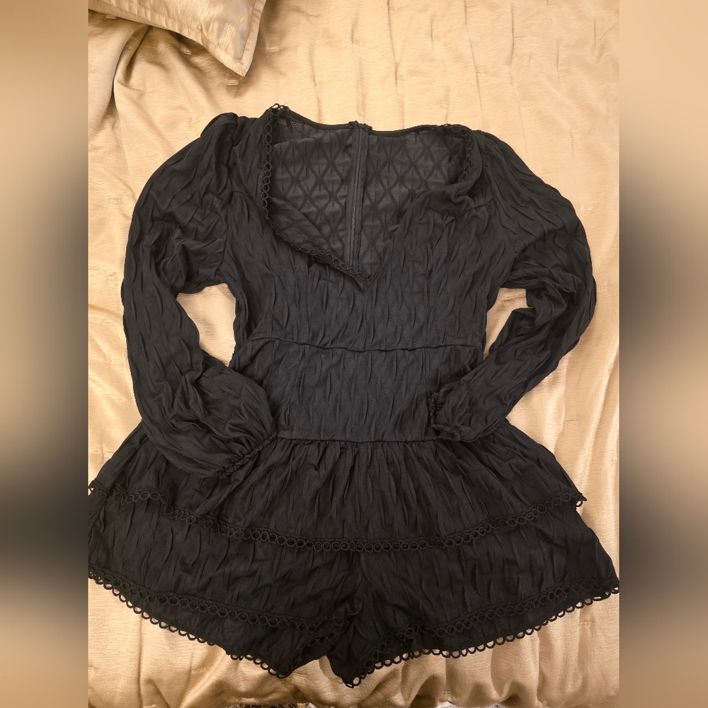 SHEIN Black Textured Romper